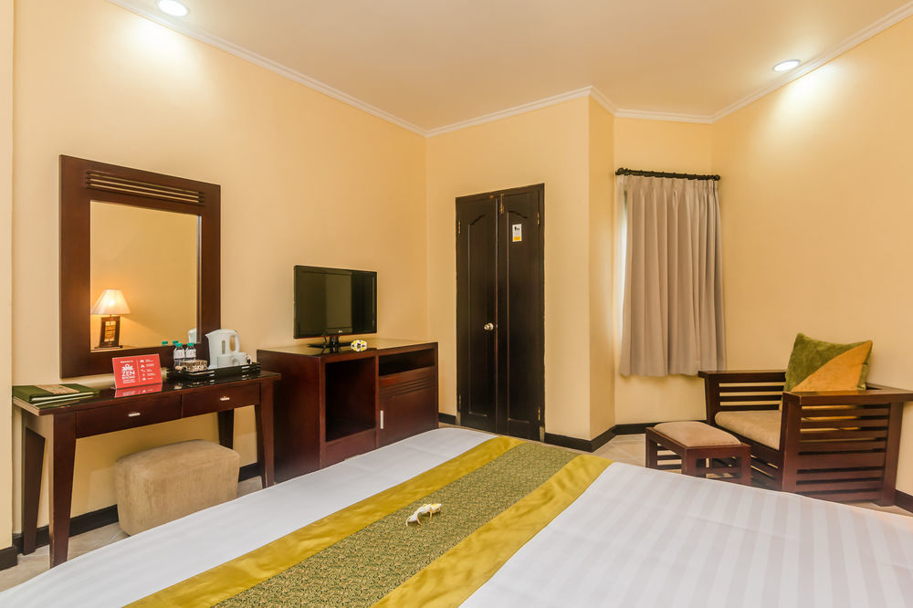 Hotel Adi Dharma Kuta 4*